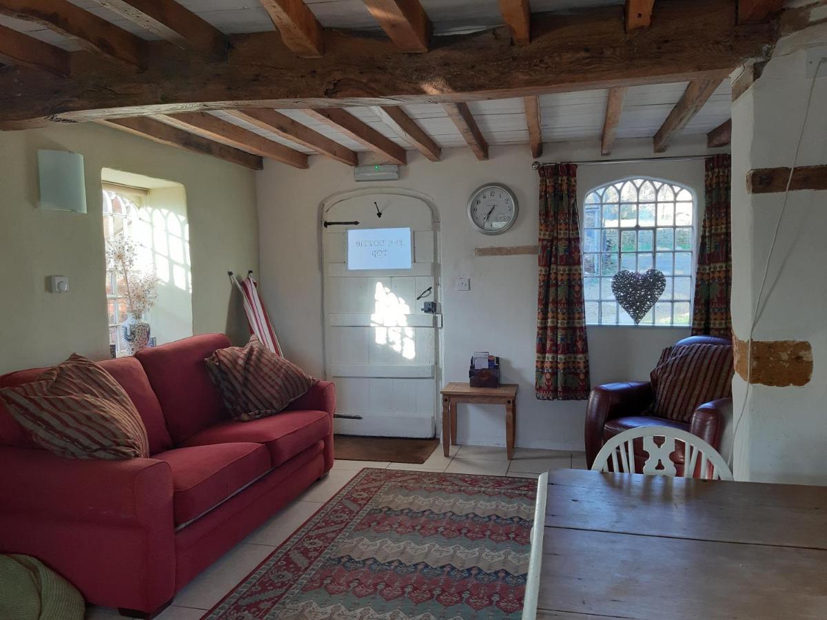 Bay Tree Cottage Accommodation Farthingstone Екстериор снимка
